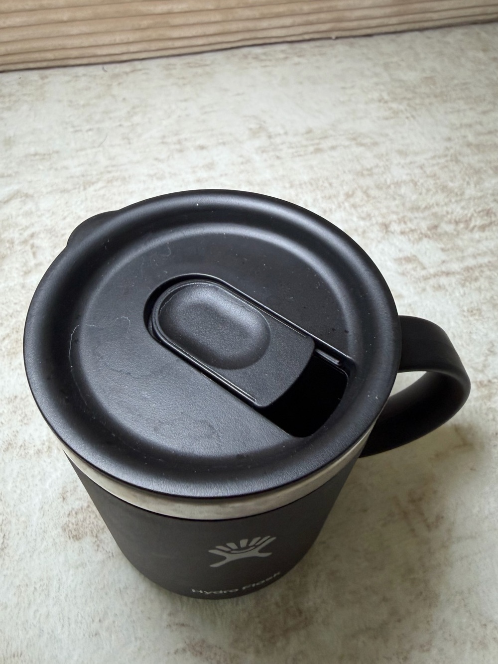 Hydro Flask 12 oz Coffee Mug with Press In Lid - Picture 3 of 9